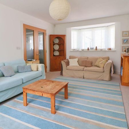 Modern Holiday Home Central St Merryn エクステリア 写真