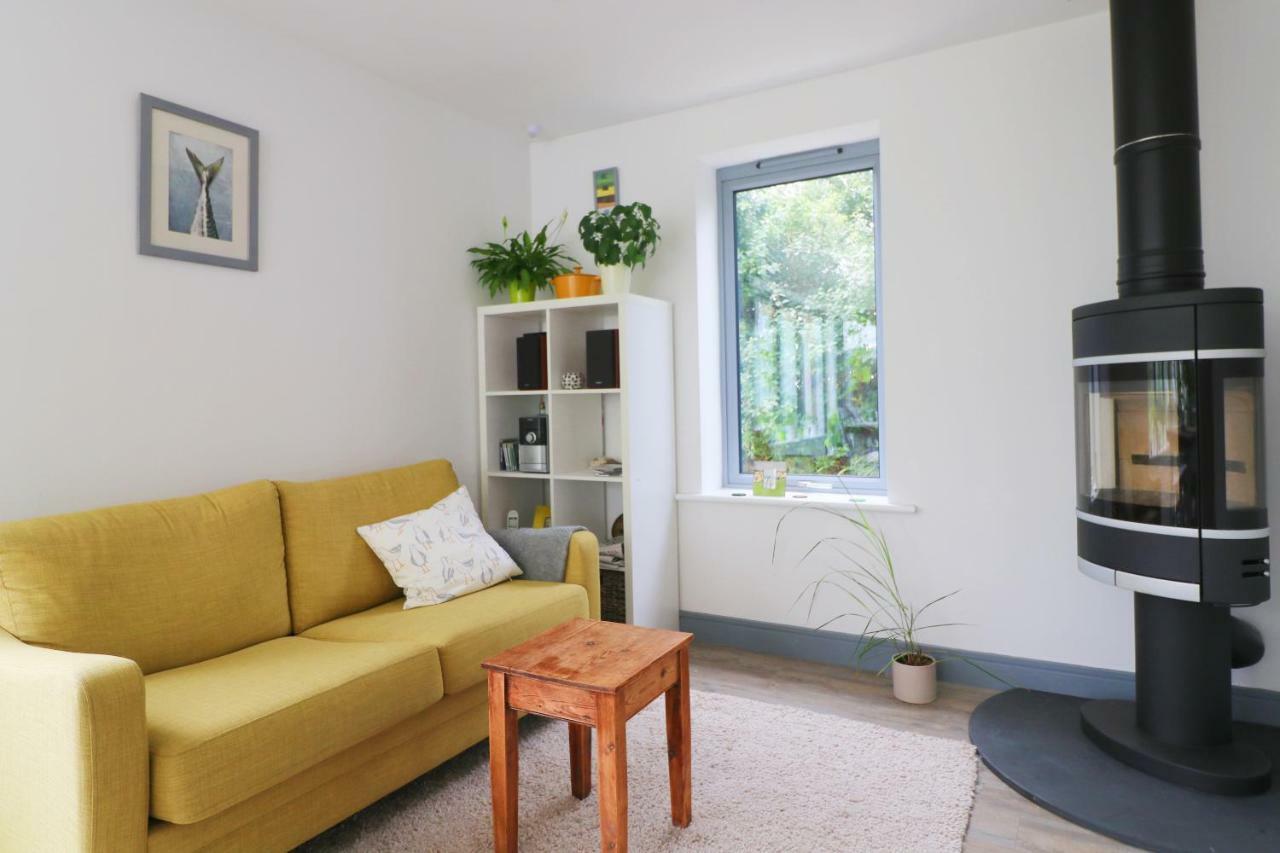 Modern Holiday Home Central St Merryn エクステリア 写真